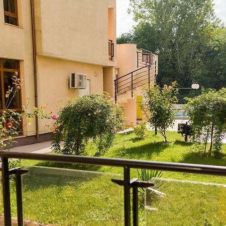 Apart Hotel Sunny Victory Slăntjev Brjag Exteriör bild