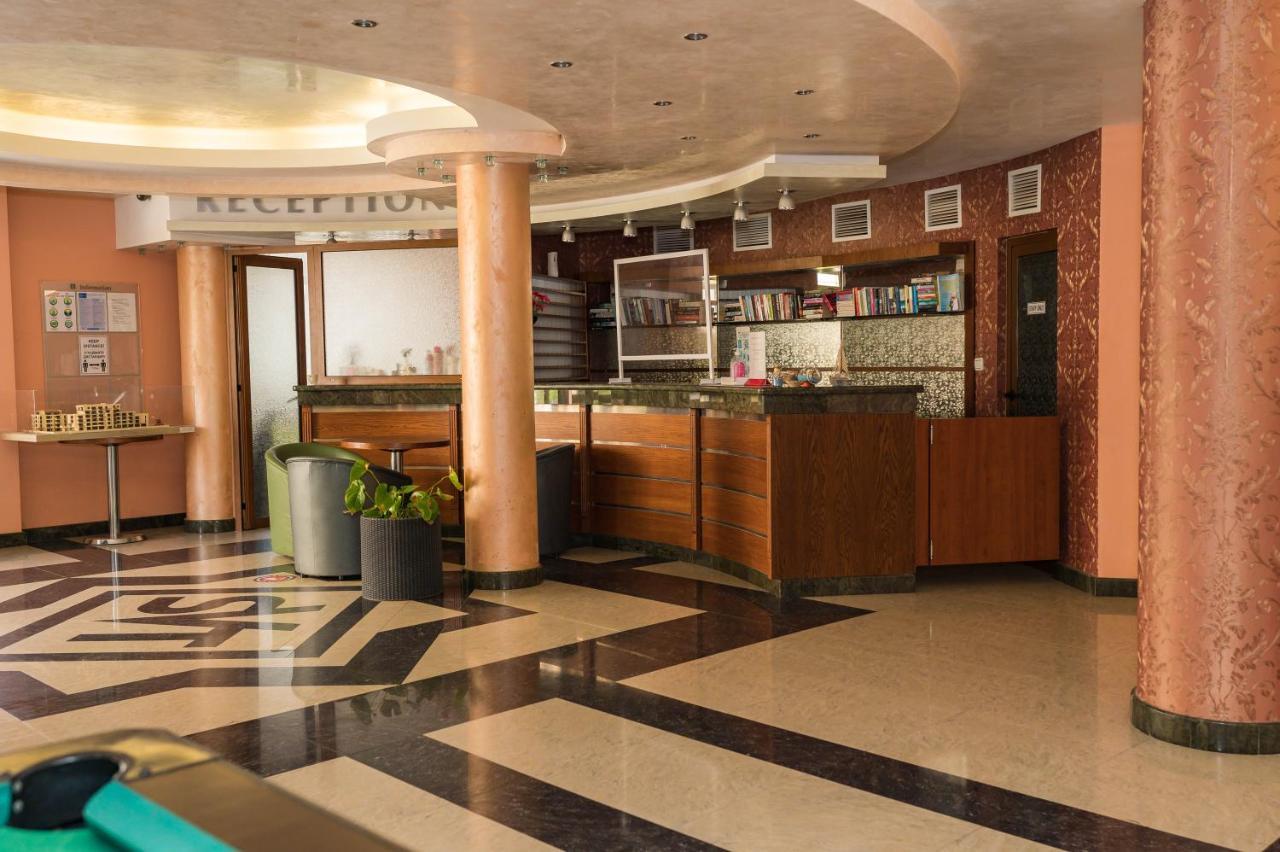 Apart Hotel Sunny Victory Slăntjev Brjag Exteriör bild