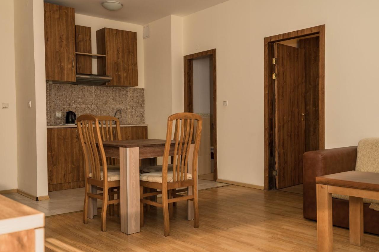 Apart Hotel Sunny Victory Slăntjev Brjag Exteriör bild