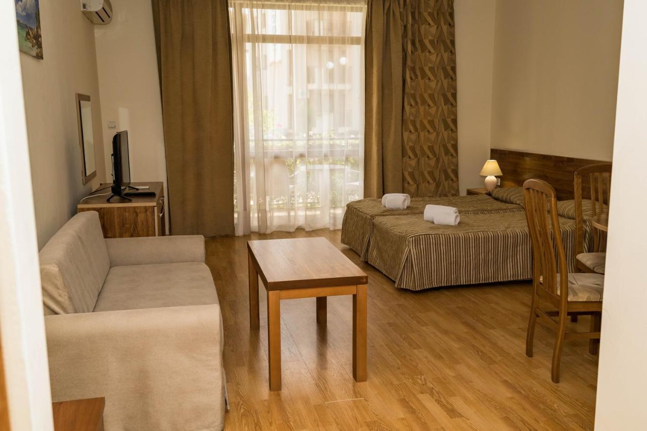 Apart Hotel Sunny Victory Slăntjev Brjag Exteriör bild